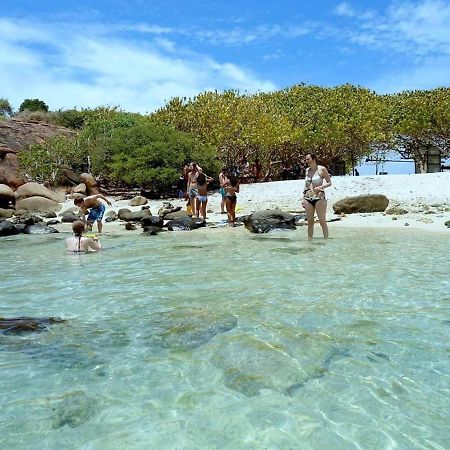 Luxury Everest Hotel Trincomalee Esterno foto