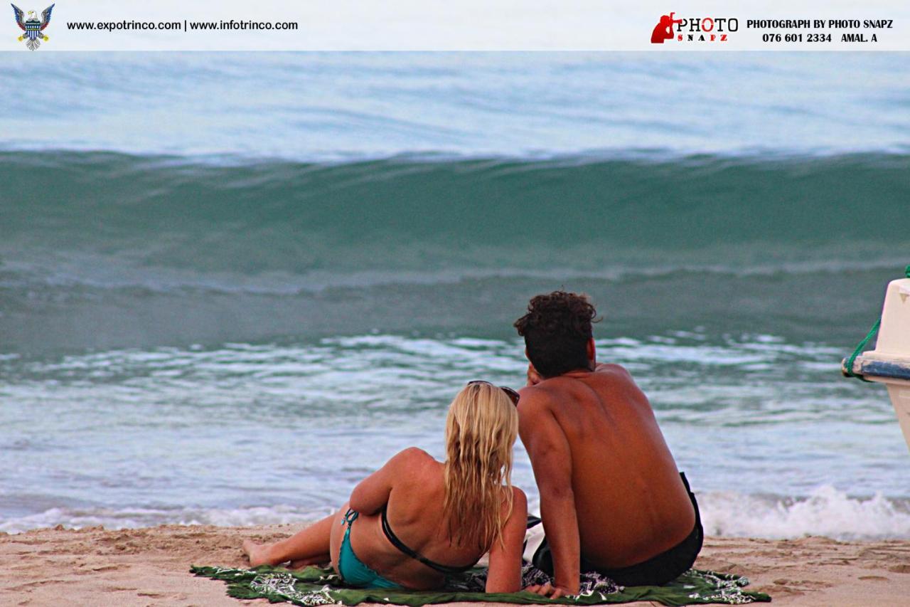 Luxury Everest Hotel Trincomalee Esterno foto